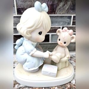 1994 Members Only Precious Moments Porcelain Figurine "Caring"